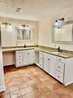 $284,000 | 1618 Pear Orchard Place, Jackson, MS 39211