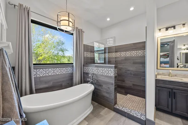 $1,100,000 | 2415 Water View Road, Greenville, NC 27858