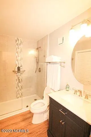 $1,800 | 1308 Carolina Beach Avenue North, Unit 2A, Carolina Beach, NC 28428