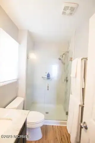 $1,800 | 1308 Carolina Beach Avenue North, Unit 2A, Carolina Beach, NC 28428