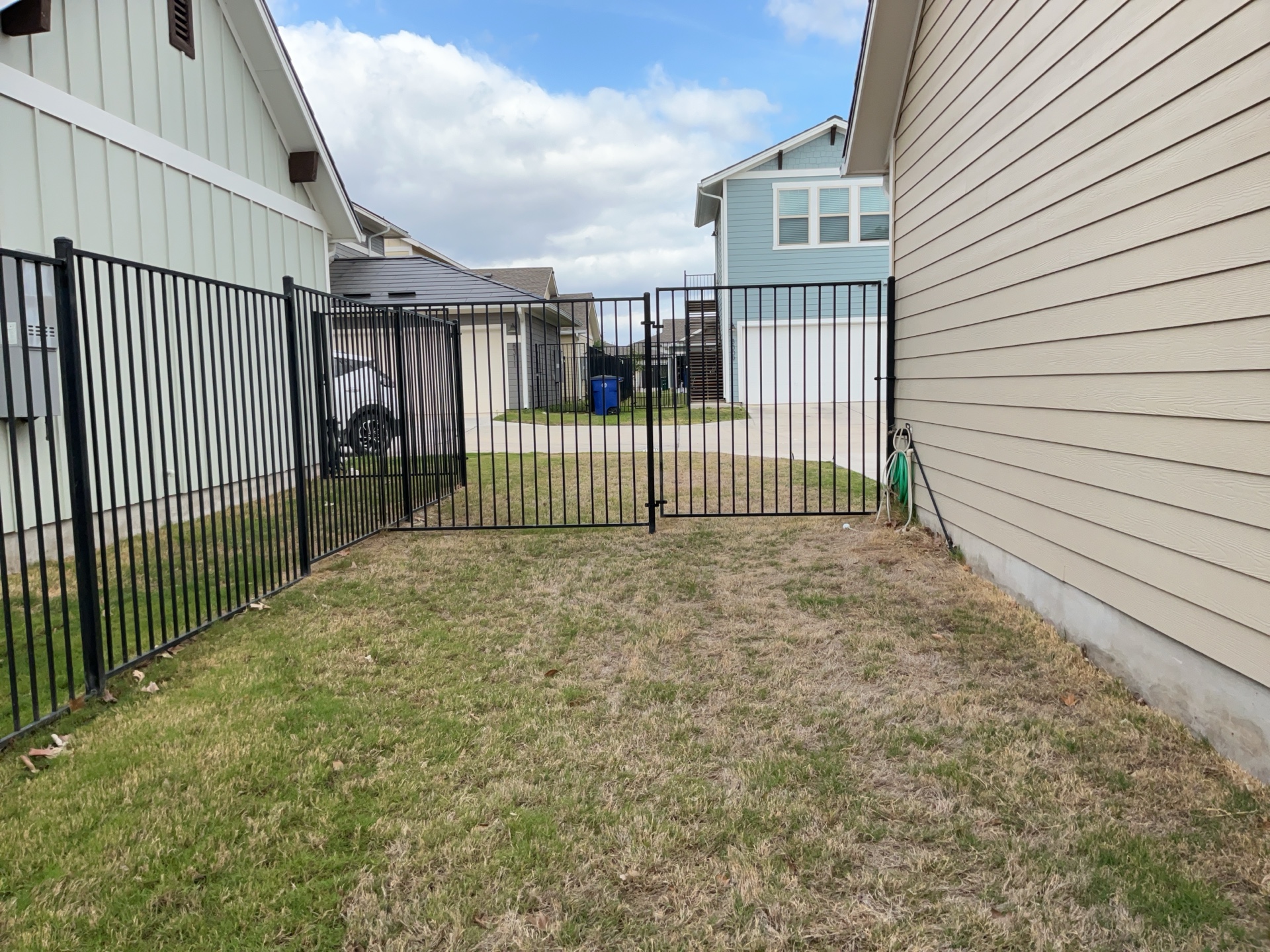 8315 Laughlin Lane Austin, TX 78744 - Photo 22 of 23 View of yard
