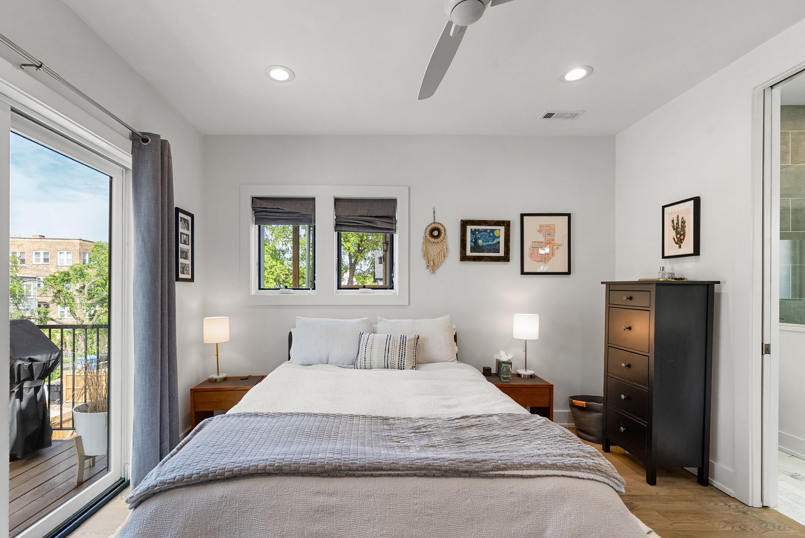 3432 West Belden Avenue, Unit 2 Chicago, IL 60647 - Photo 16 of 33