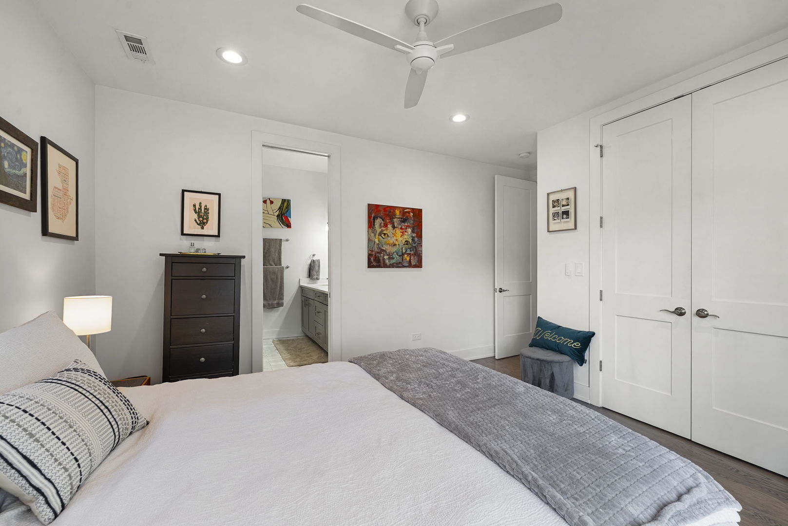 3432 West Belden Avenue, Unit 2 Chicago, IL 60647 - Photo 17 of 33