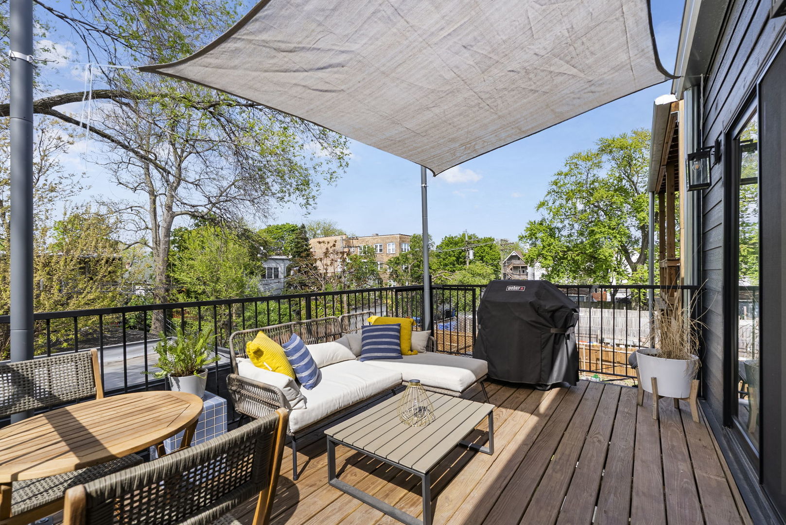 3432 West Belden Avenue, Unit 2 Chicago, IL 60647 - Photo 26 of 33