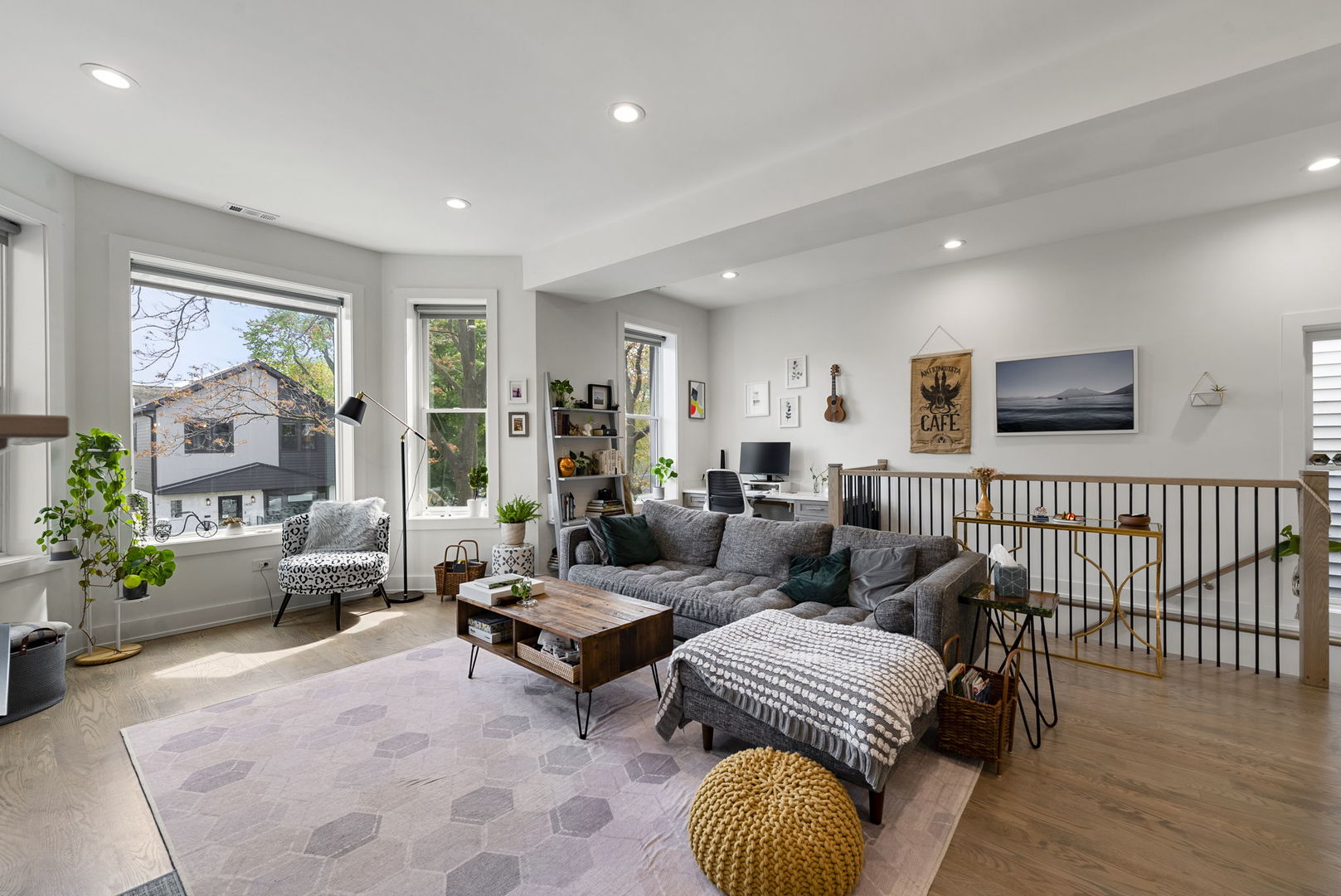 3432 West Belden Avenue, Unit 2 Chicago, IL 60647 - Photo 5 of 33