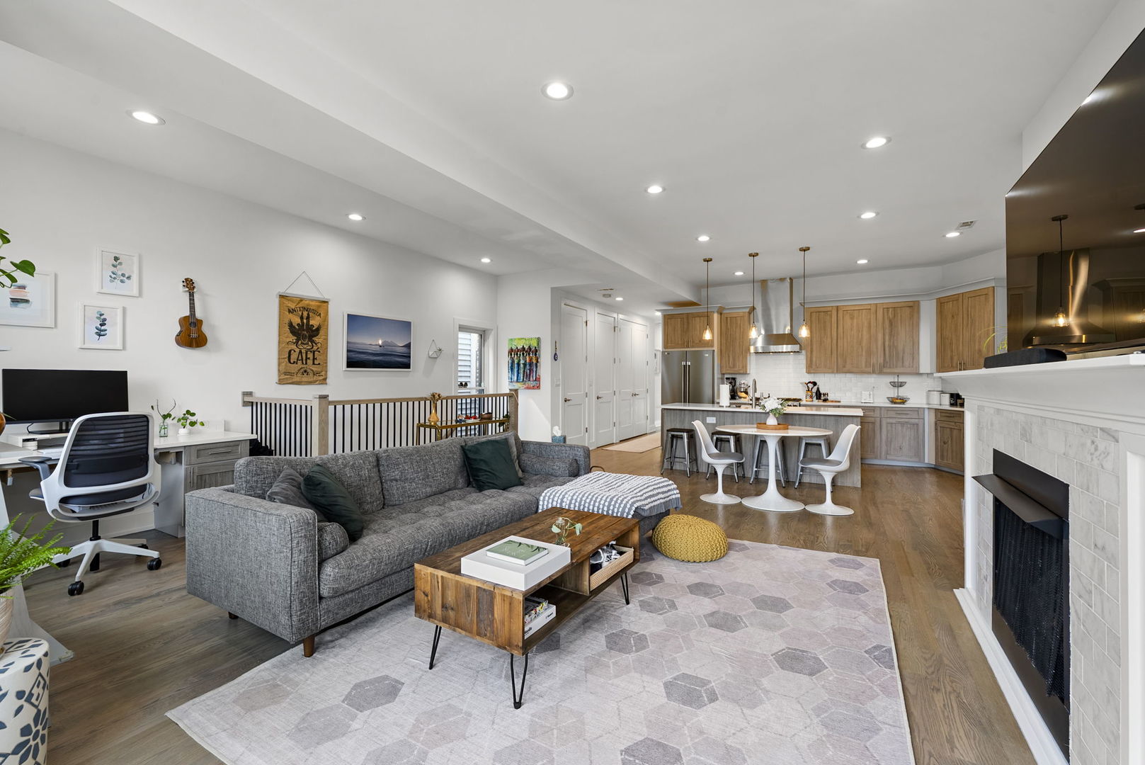 3432 West Belden Avenue, Unit 2 Chicago, IL 60647 - Photo 6 of 33