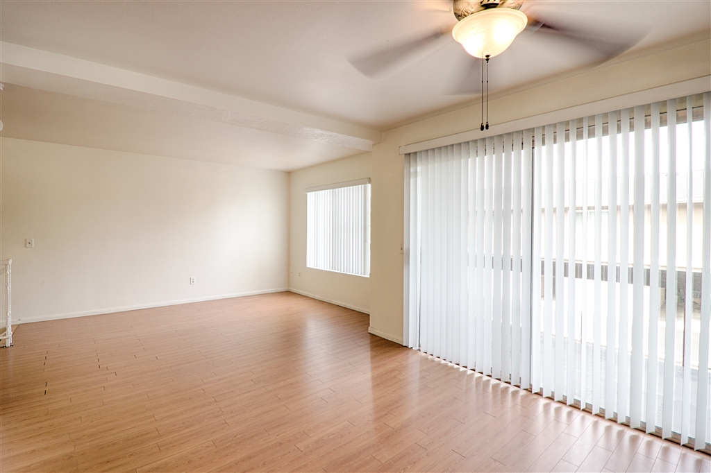 4212 Vista Del Rio Way, Unit 7 Oceanside, CA 92057 - Photo 4 of 25 Gallery Image 4