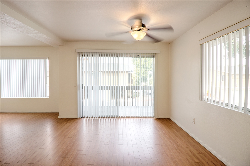 4212 Vista Del Rio Way, Unit 7 Oceanside, CA 92057 - Photo 5 of 25 Gallery Image 5
