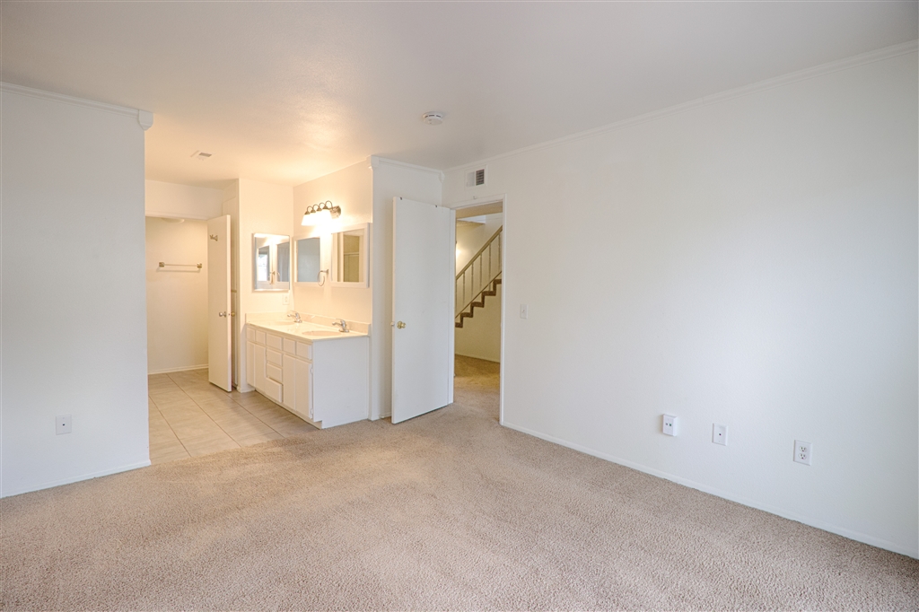 4212 Vista Del Rio Way, Unit 7 Oceanside, CA 92057 - Photo 8 of 25 Gallery Image 8