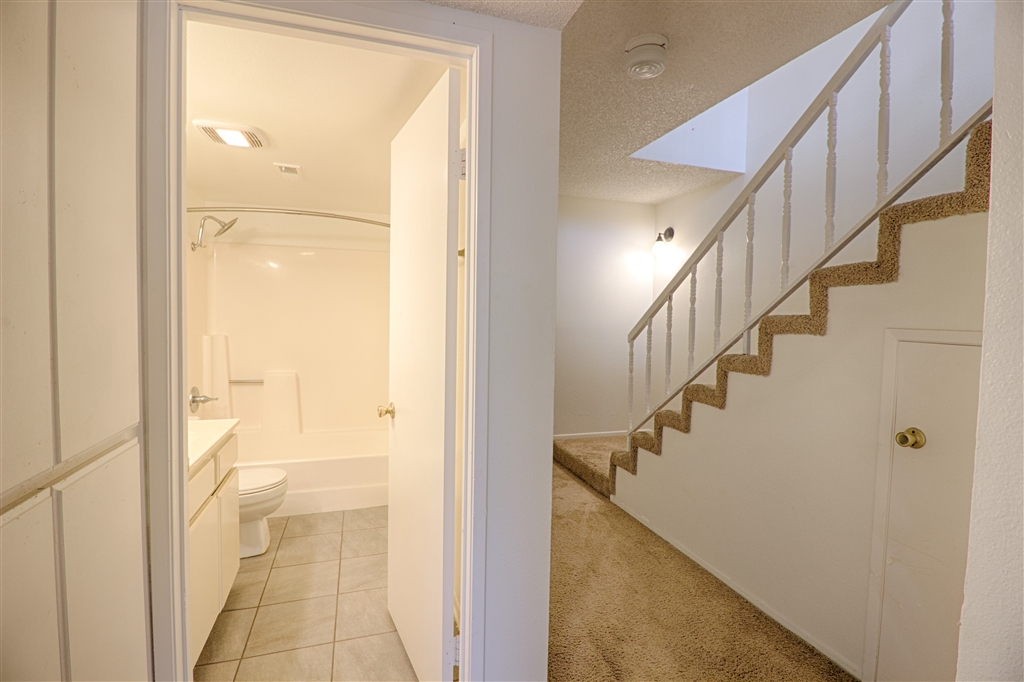 4212 Vista Del Rio Way, Unit 7 Oceanside, CA 92057 - Photo 9 of 25 Gallery Image 9