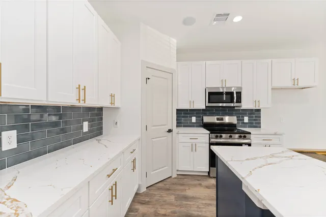 $1,750 | 113 Gans Street, Unit B, Houston, TX 77029