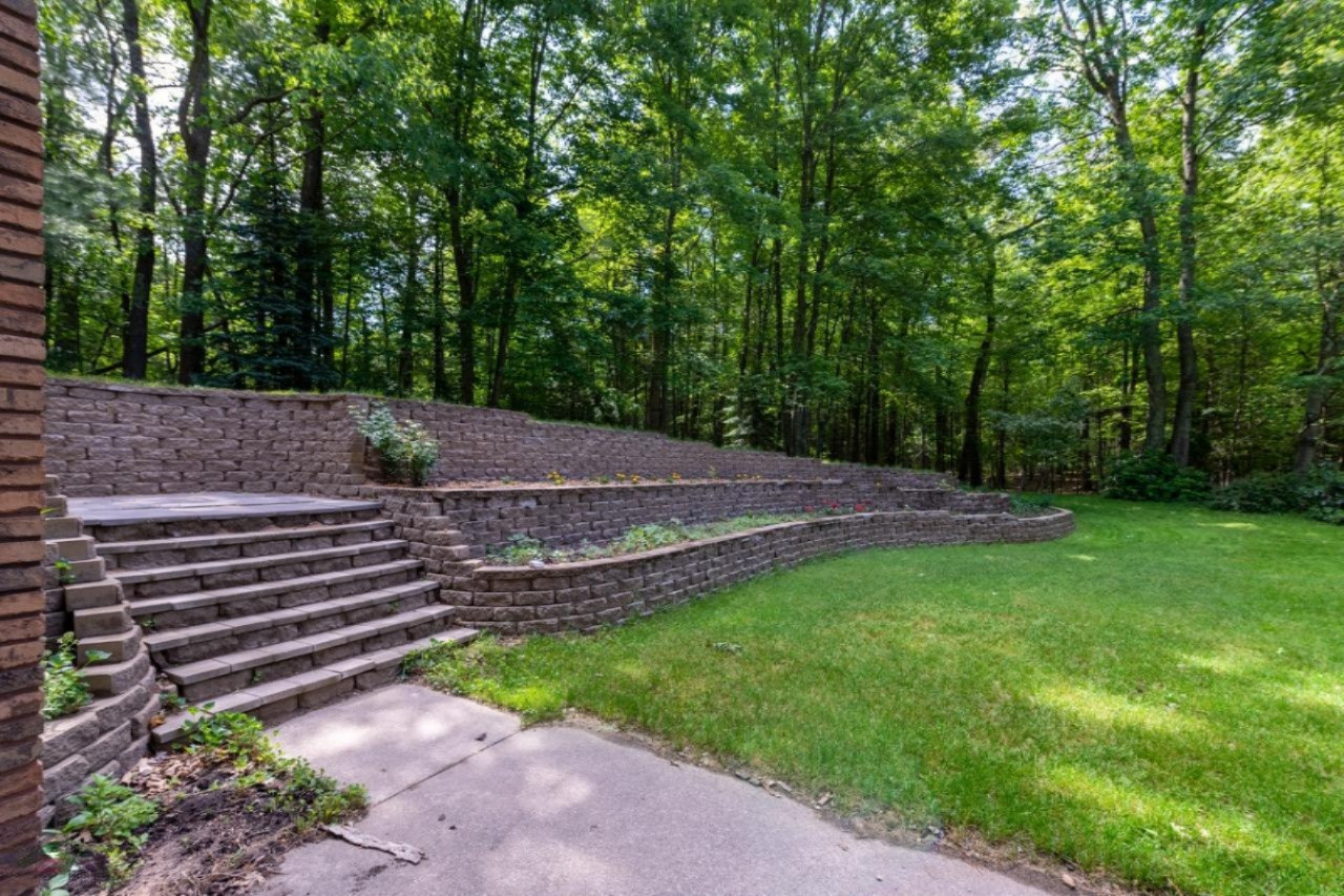 5075 West Bard Road Whitehall, MI 49461 - Photo 21 of 28 2020_0612_5070W.BardRd_32