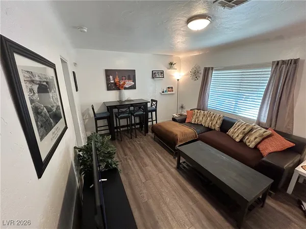 $2,175 | 308 South 10th Street, Unit 1, Las Vegas, NV 89101