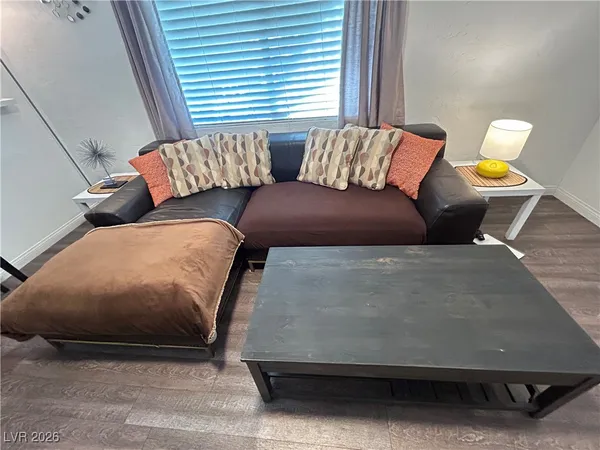 $2,175 | 308 South 10th Street, Unit 1, Las Vegas, NV 89101