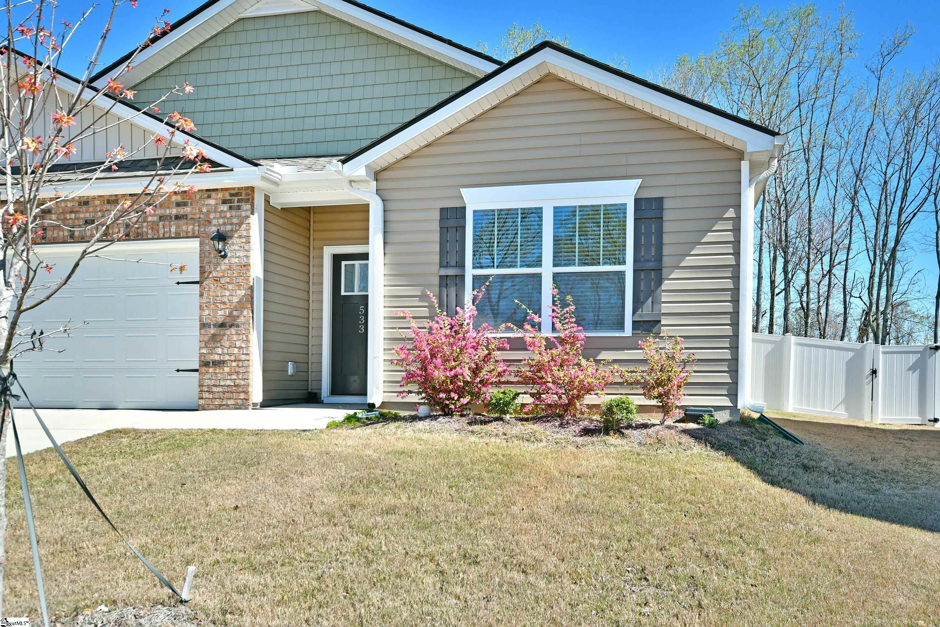 533 Gammon Lane Fountain Inn, SC 29644 - Photo 3 of 37