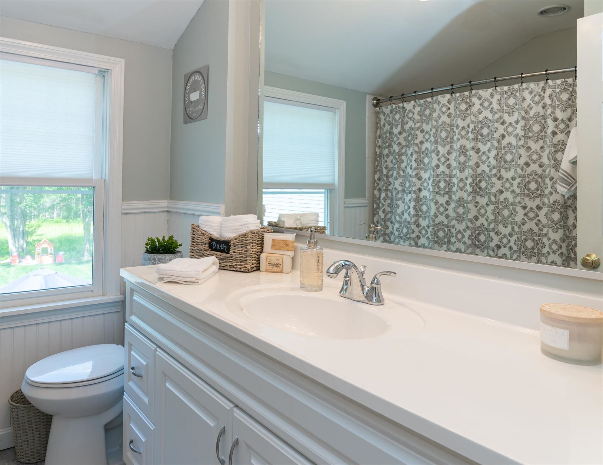 37 Woodward Road Merrimack, NH 03054 - Photo 22 of 40