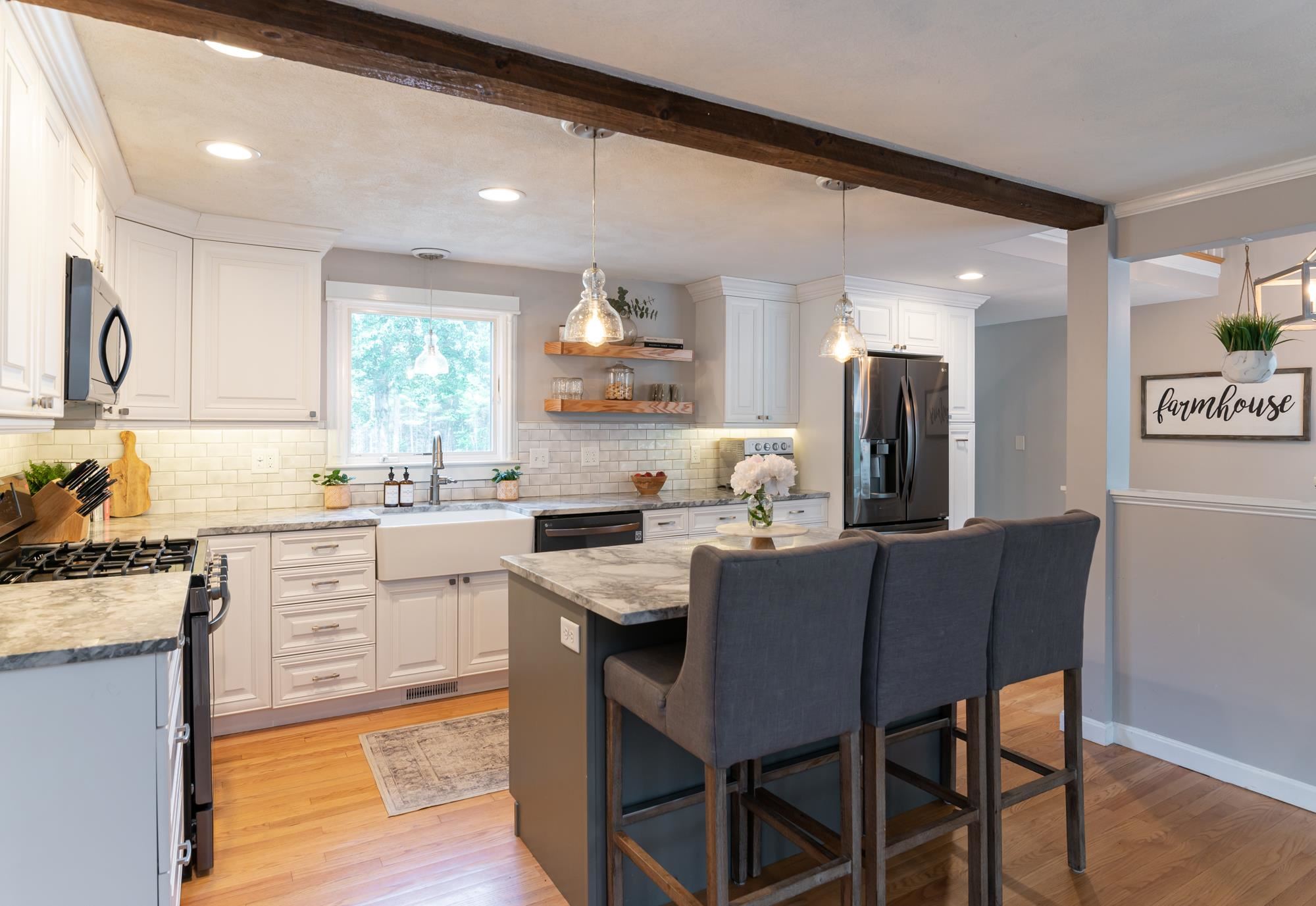 37 Woodward Road Merrimack, NH 03054 - Photo 4 of 40