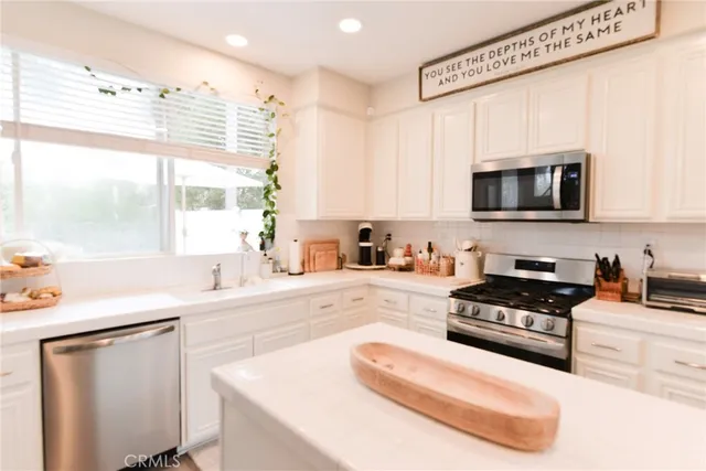 $5,700 | 10 Corte Pasillo, San Clemente, CA 92673