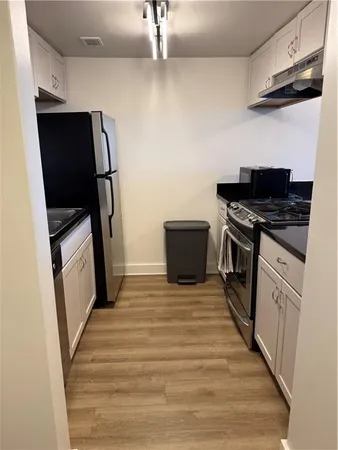 $1,950 | 600 East 8th Street, Unit TSG, Kansas City, MO 64106
