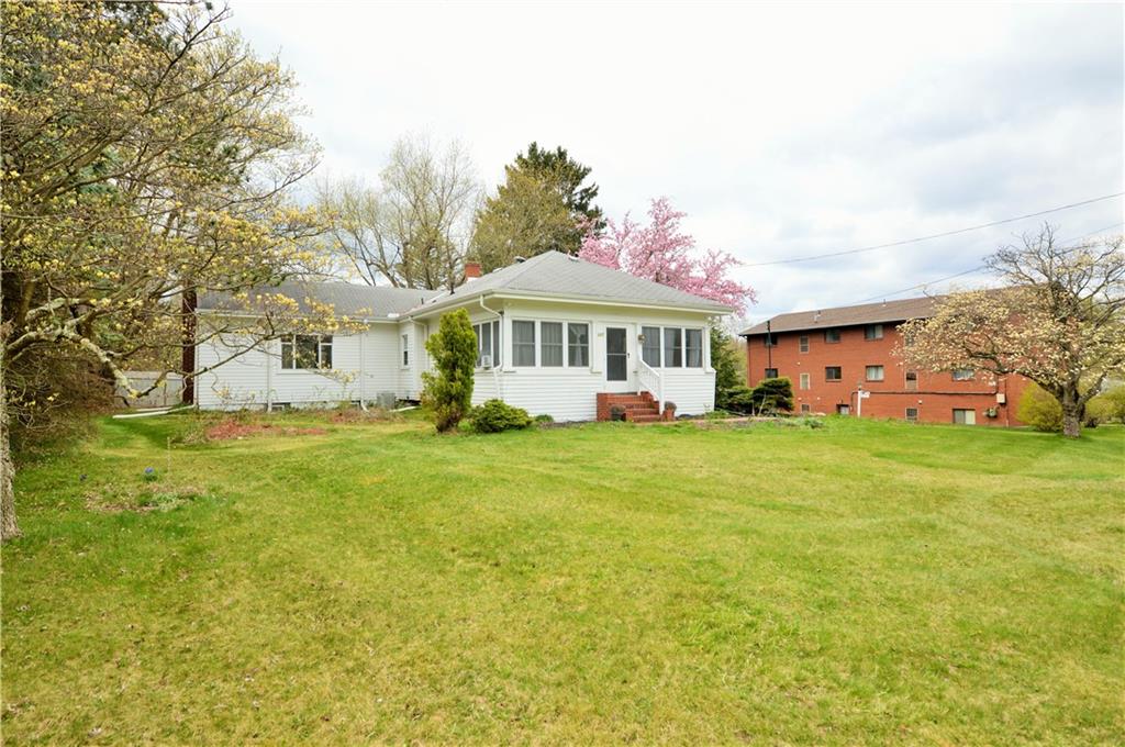 1695 Brodhead Road Coraopolis, PA 15108 - Photo 2 of 25 Gallery Image 2