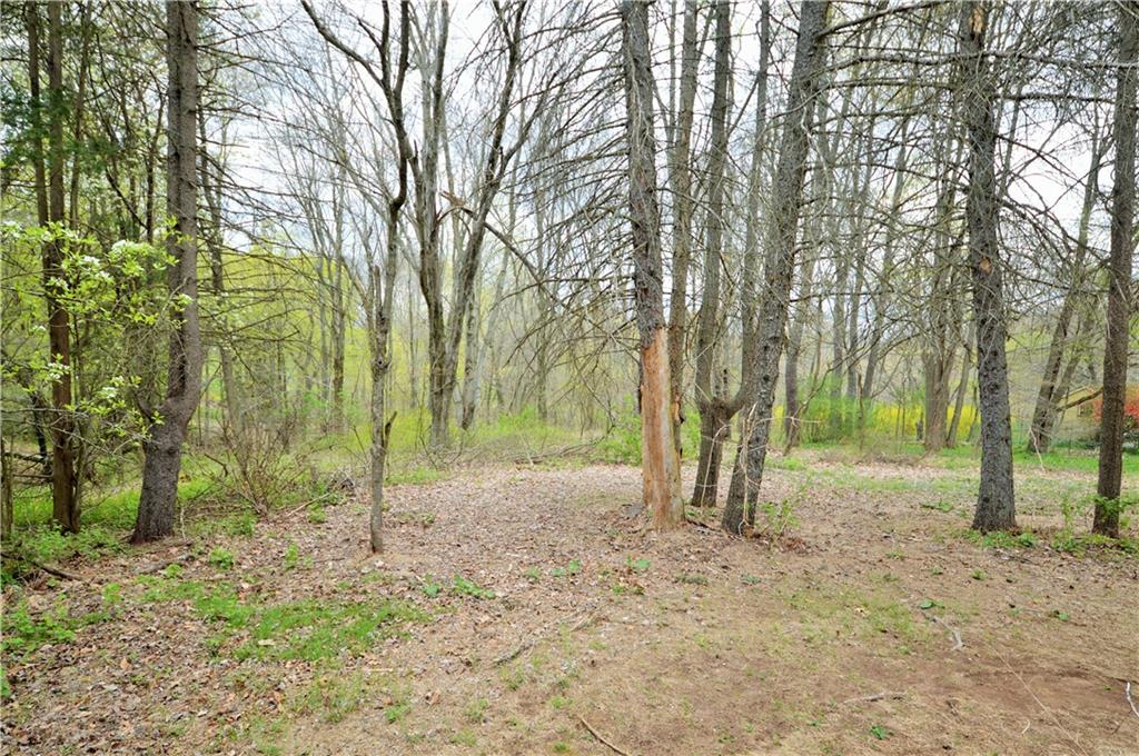1695 Brodhead Road Coraopolis, PA 15108 - Photo 24 of 25 Gallery Image 24