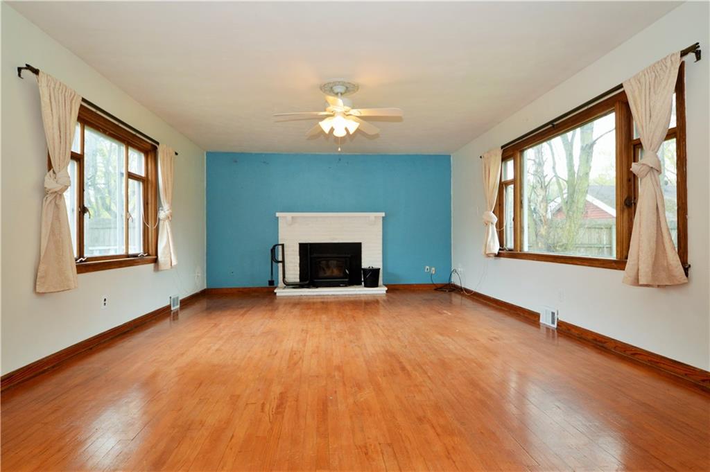 1695 Brodhead Road Coraopolis, PA 15108 - Photo 5 of 25 Gallery Image 5
