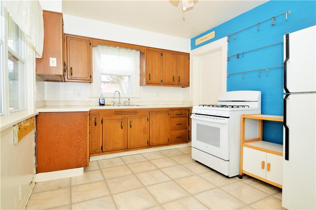 1695 Brodhead Road Coraopolis, PA 15108 - Photo 9 of 25 Gallery Image 9