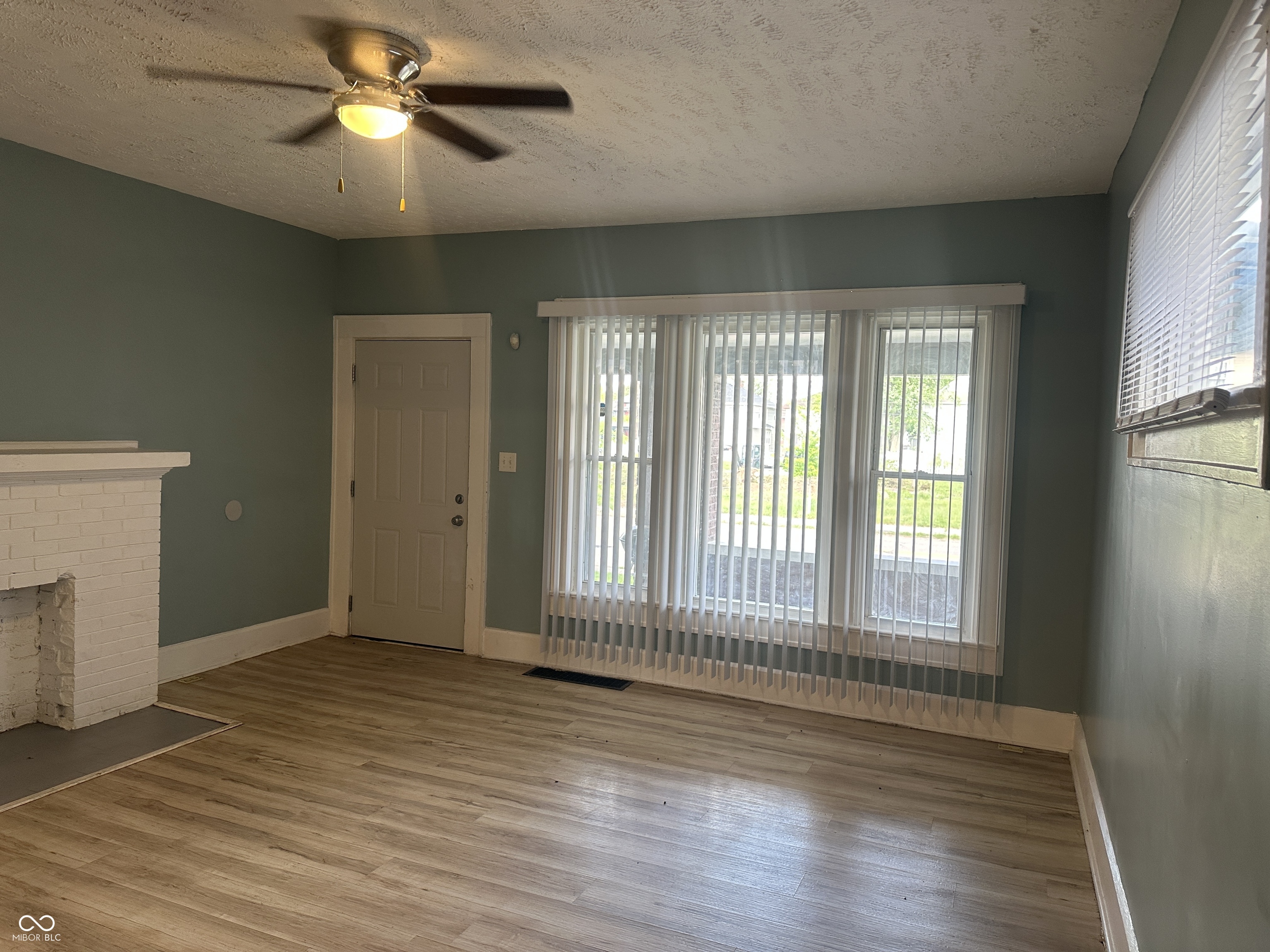 2950 Ruckle Street Indianapolis, IN 46205 - Photo 5 of 42