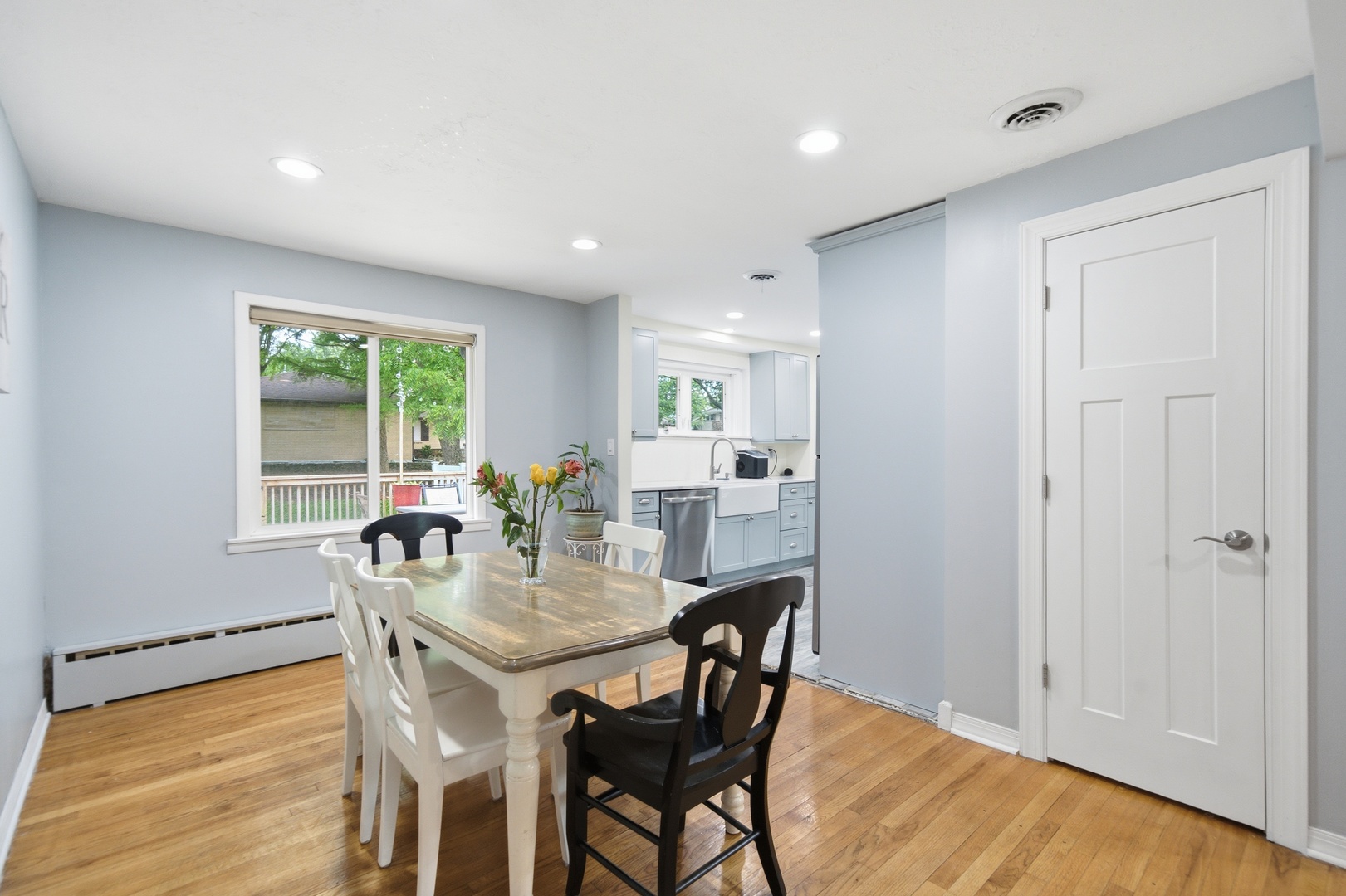 1125 119th Street Lemont, IL 60439 - Photo 5 of 22