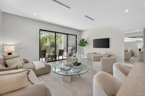 $1,475,000 | 912 Southeast 13th Street, Fort Lauderdale, FL 33316