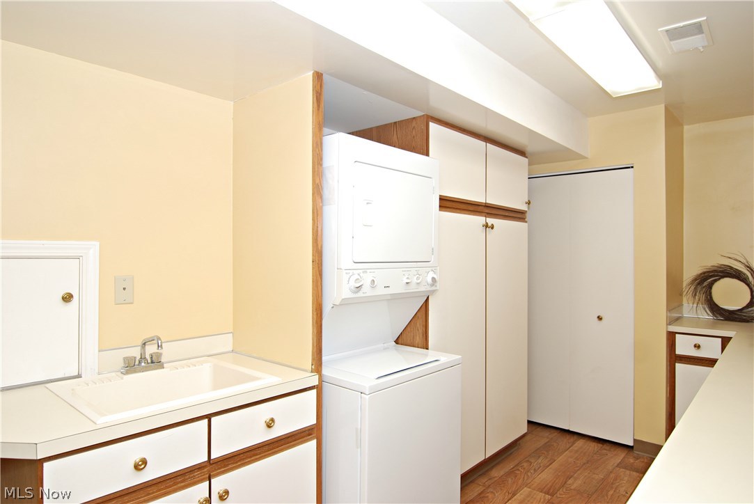 682 Hampton Ridge Drive Akron, OH 44313 - Photo 16 of 35 Gallery Image 16