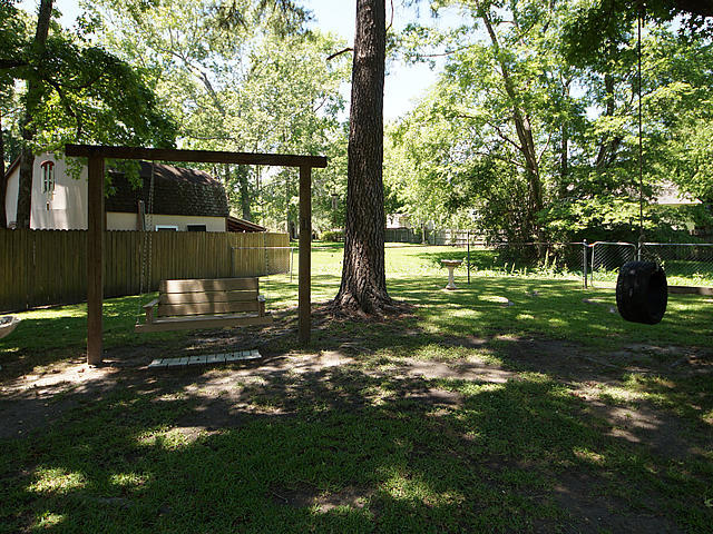 8374 Delhi Road North Charleston, SC 29406 - Photo 35 of 36 d33