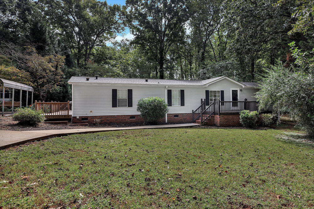 604 Dusty Trail Drive Seneca, SC 29678 - Photo 2 of 43