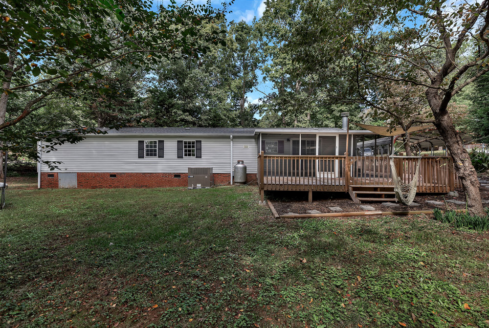 604 Dusty Trail Drive Seneca, SC 29678 - Photo 38 of 43