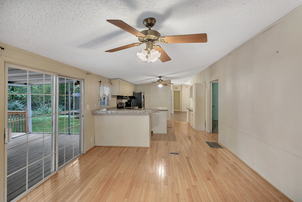 604 Dusty Trail Drive Seneca, SC 29678 - Photo 7 of 43