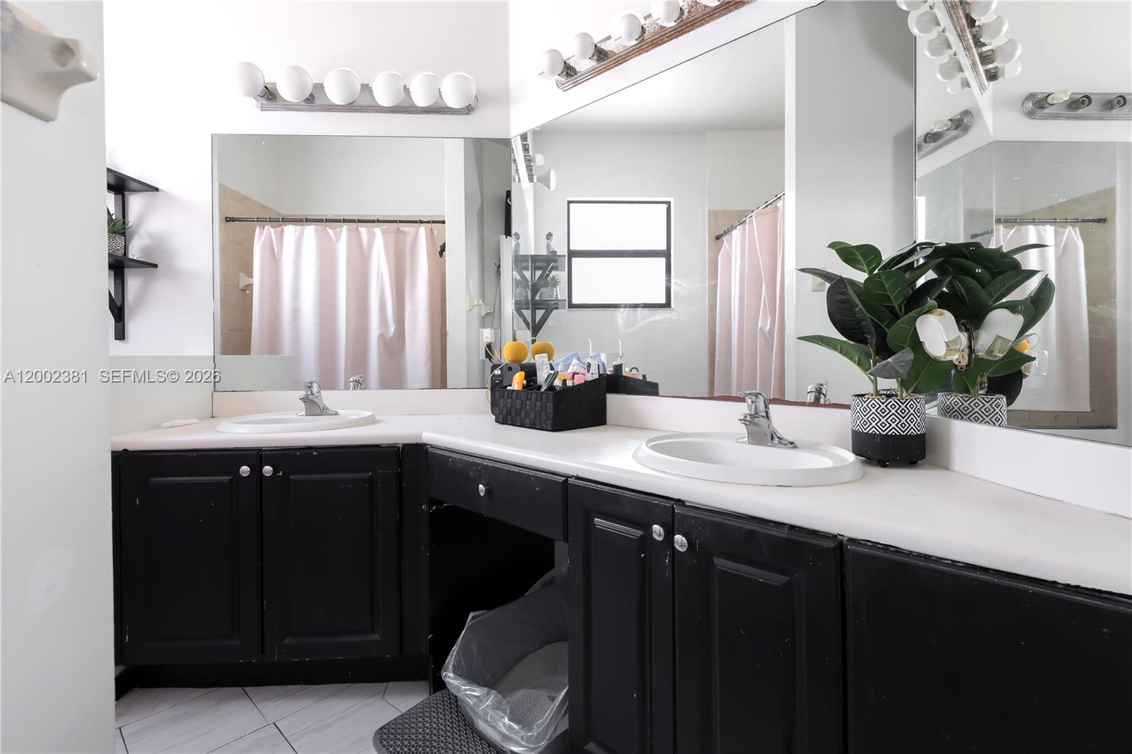 685 Southeast 37th Place Homestead, FL 33033 - Photo 37 of 65