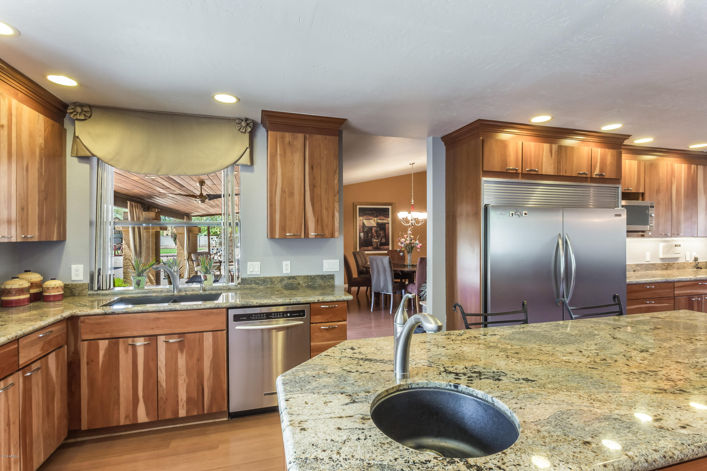 501 East Deepdale Road Phoenix, AZ 85022 - Photo 13 of 44 501 E Deepdale -11