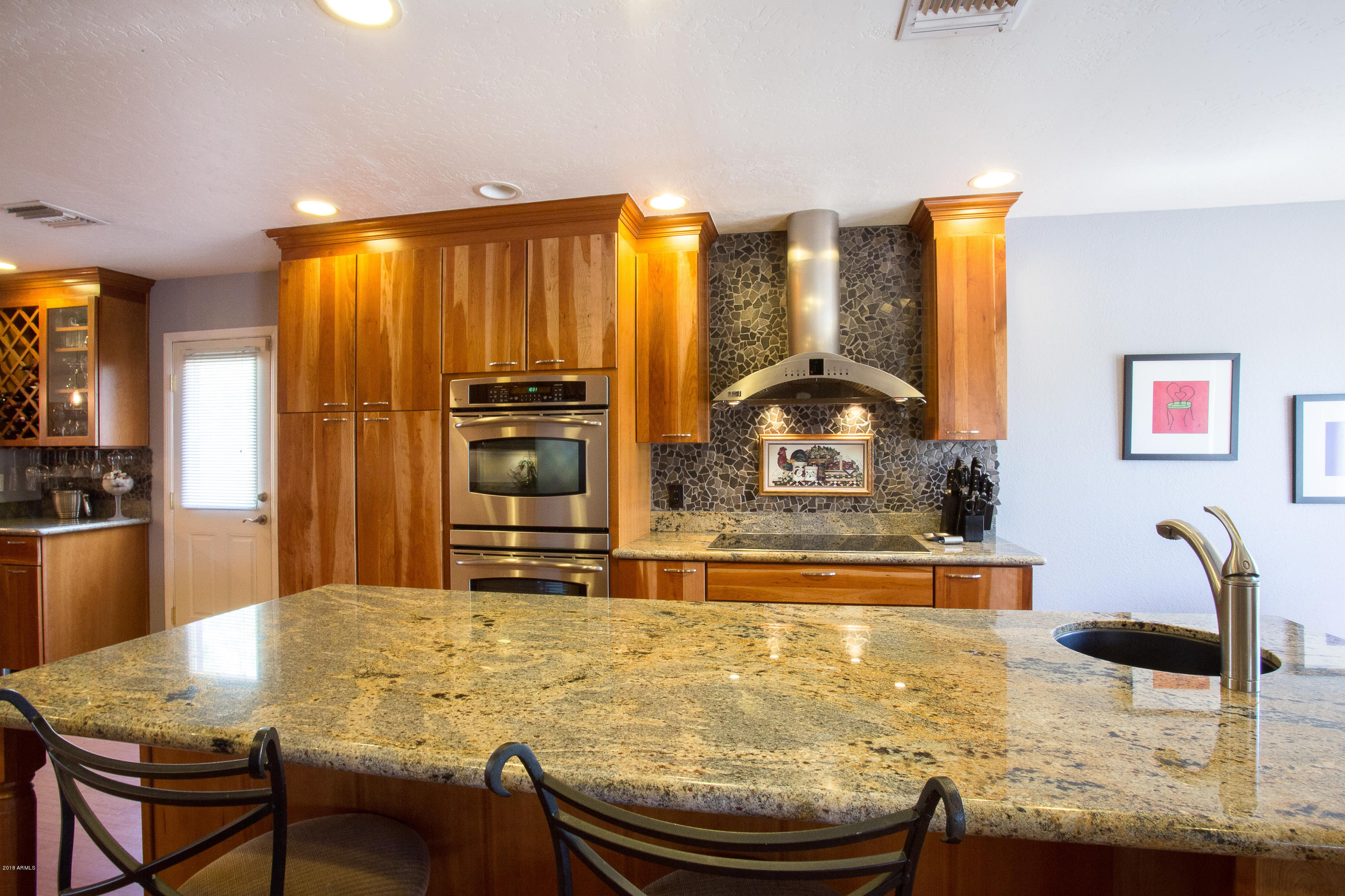 501 East Deepdale Road Phoenix, AZ 85022 - Photo 14 of 44 501 E Deepdale -12