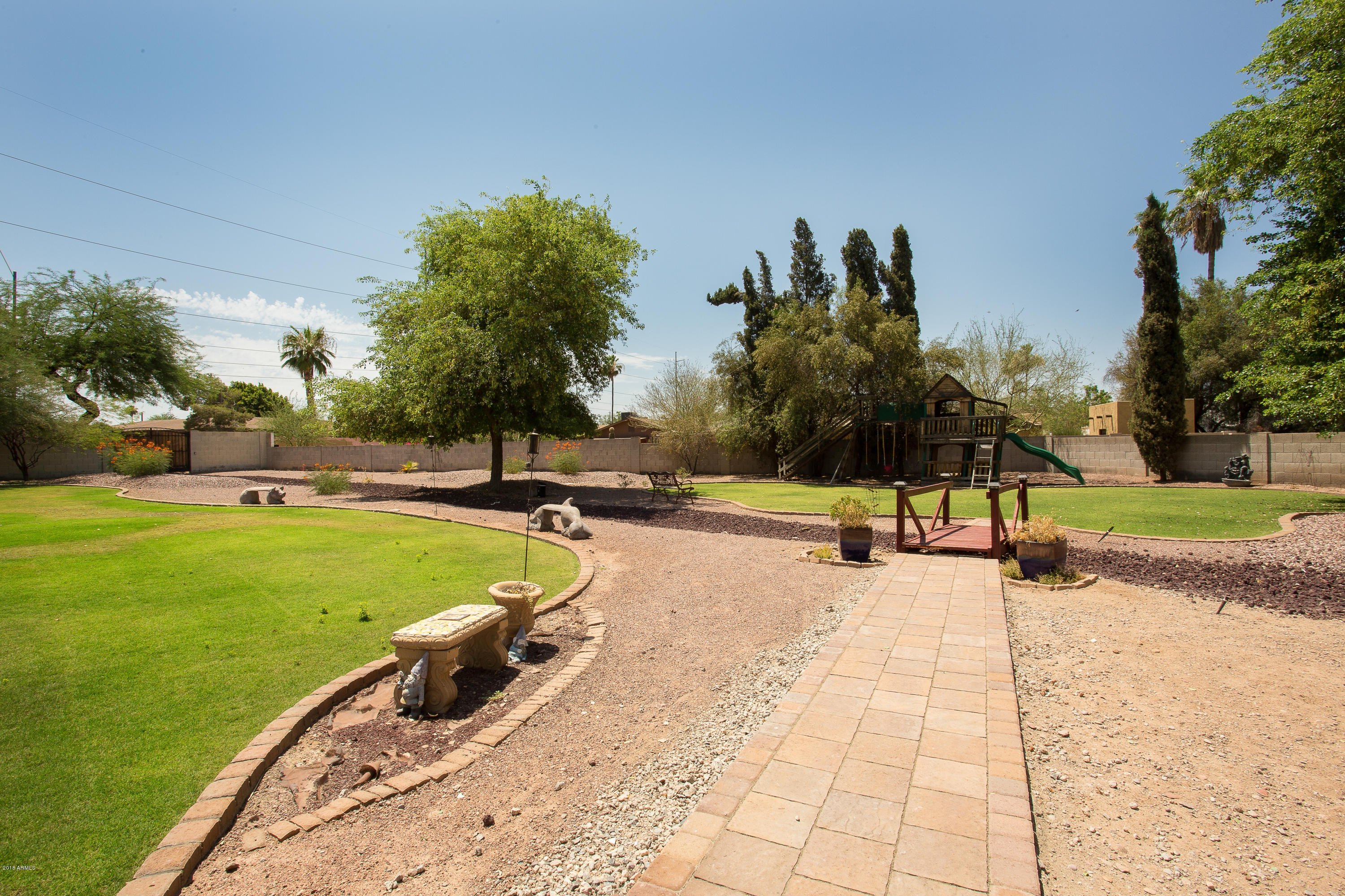 501 East Deepdale Road Phoenix, AZ 85022 - Photo 40 of 44 501 E Deepdale -39