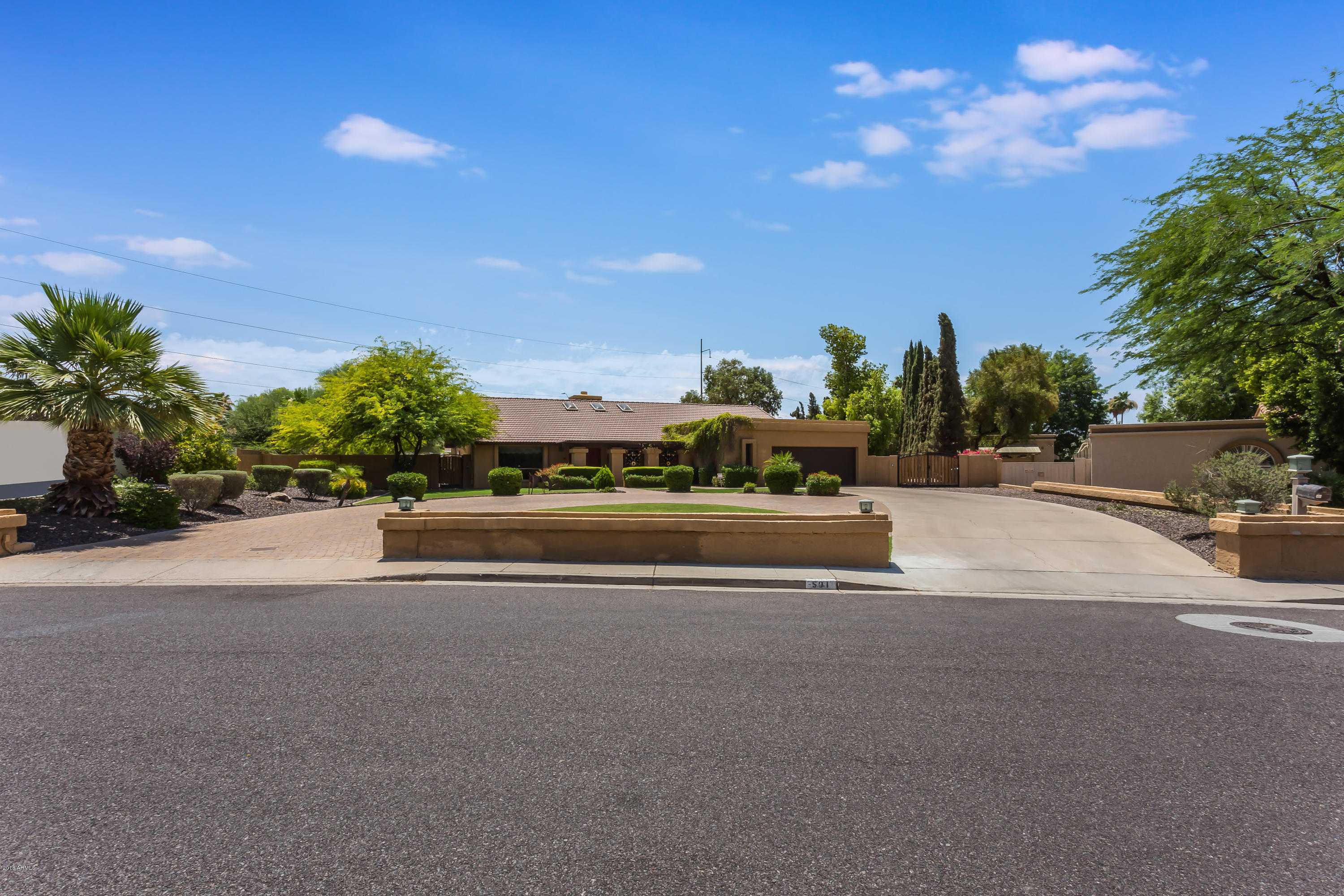 501 East Deepdale Road Phoenix, AZ 85022 - Photo 42 of 44 501 E Deepdale -3