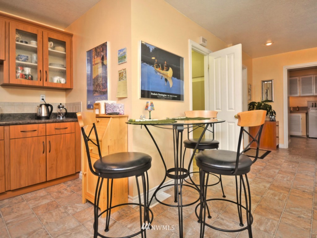 300 Caspers Street Edmonds, WA 98020 - Photo 14 of 24 Gallery Image 14