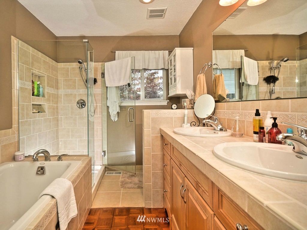 300 Caspers Street Edmonds, WA 98020 - Photo 17 of 24 Gallery Image 17