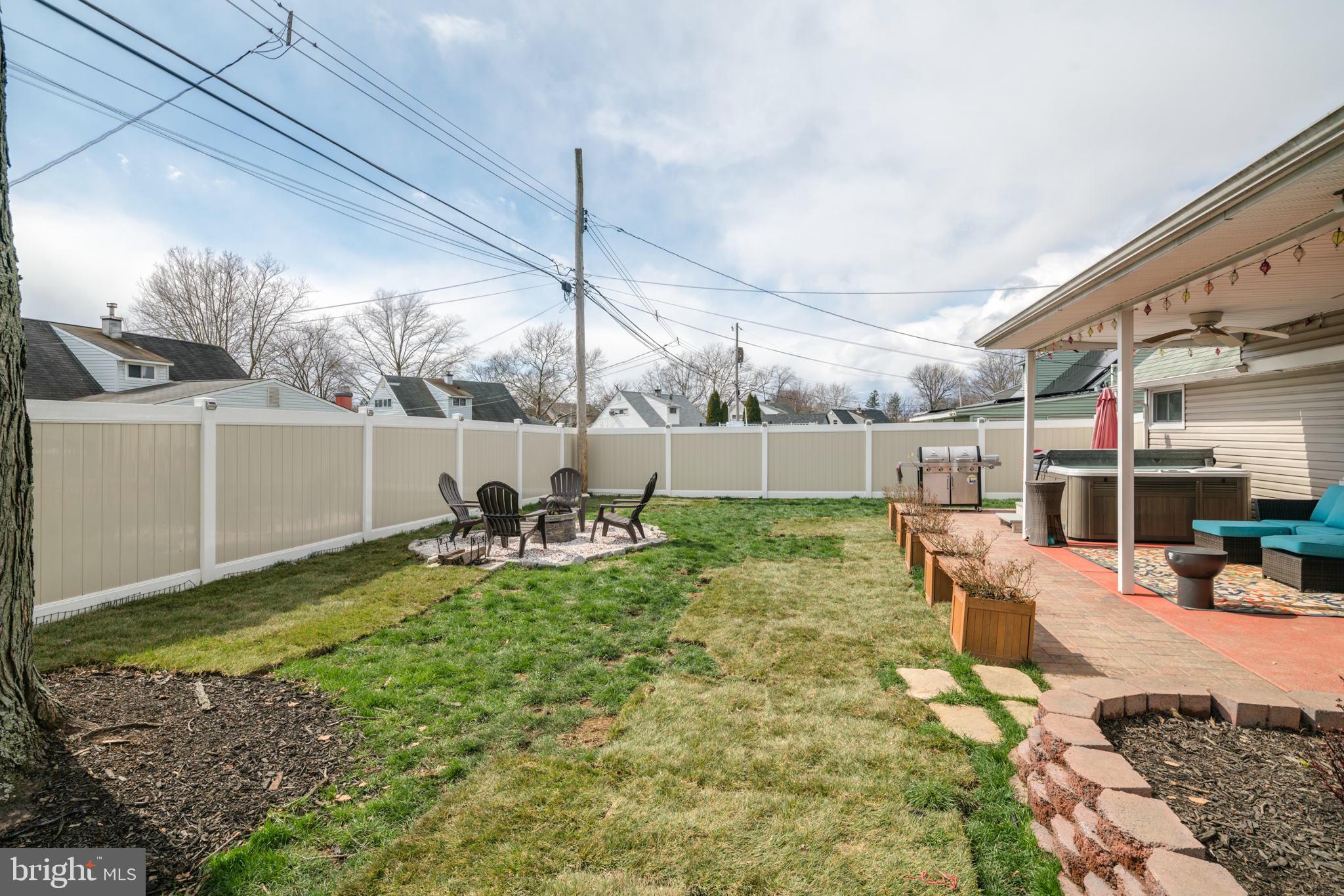 11 Quartz Road Levittown, PA 19057 - Photo 34 of 34 Back yard