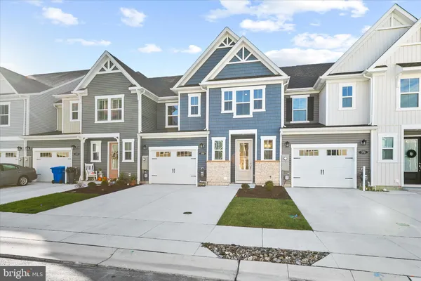 $435,000 | 380 Scranton Lane, Ocean View, DE 19970