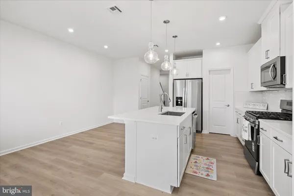 $435,000 | 380 Scranton Lane, Ocean View, DE 19970