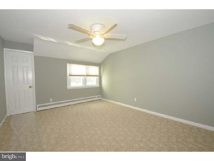 27 Braxton Road Bryn Mawr, PA 19010 - Photo 15 of 23 Bedroom