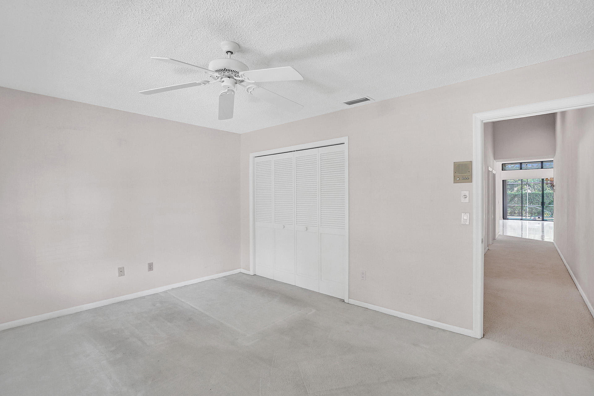 22644 Esplanada Circle Boca Raton, FL 33433 - Photo 31 of 55 DSC05126