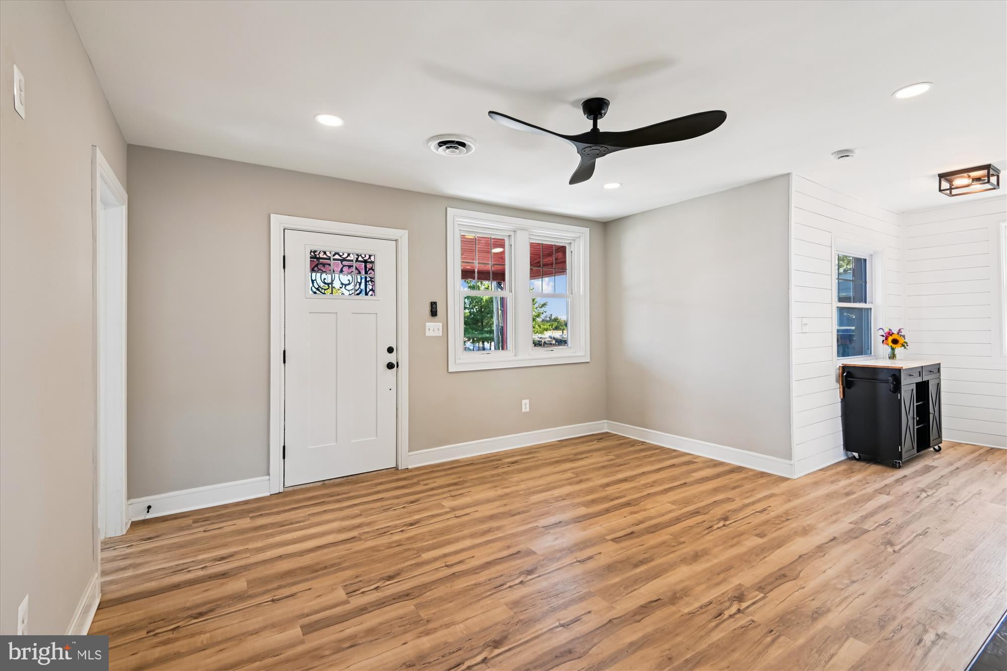 233 Farragut Road Annapolis, MD 21401 - Photo 7 of 38 Bright and airy space with modern charm.