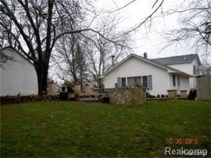 1325 North Rochester Road Oakland, MI 48363 - Photo 4 of 22 13256.jpg