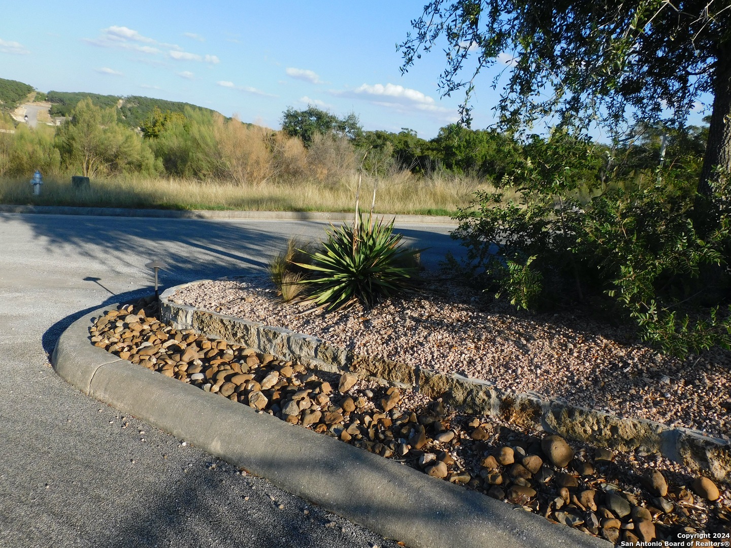 22202 Ravine San Antonio, TX 78255 - Photo 3 of 17